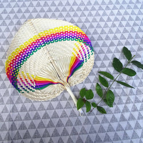 夏日解暑神器 純手工竹編制品復(fù)古風手搖式戶外降溫越南竹編扇子